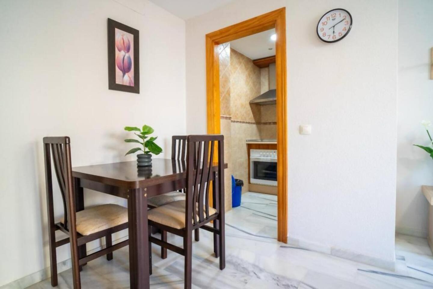 Cyv - Fun, & Relax 1 Bed 1 Bath Apartament *