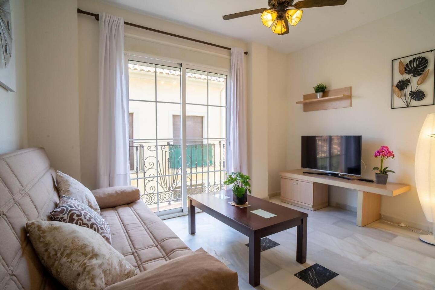 Cyv - Fun, & Relax 1 Bed 1 Bath * Fuengirola